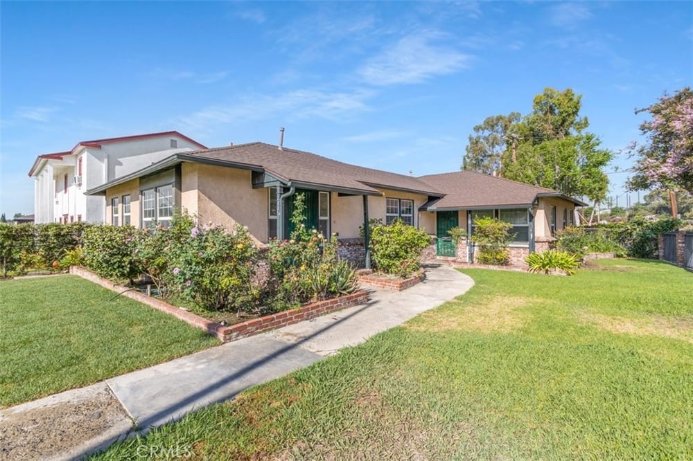 2305 Schoolside, Monterey Park, CA 91754